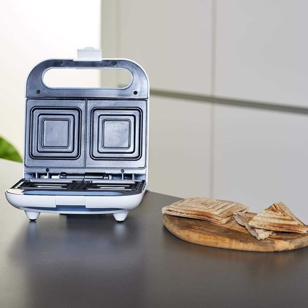 ПРОМО Нов Мощен Уред за Сандвичи Грил Мейкър Taurus, 800W с Гаранция