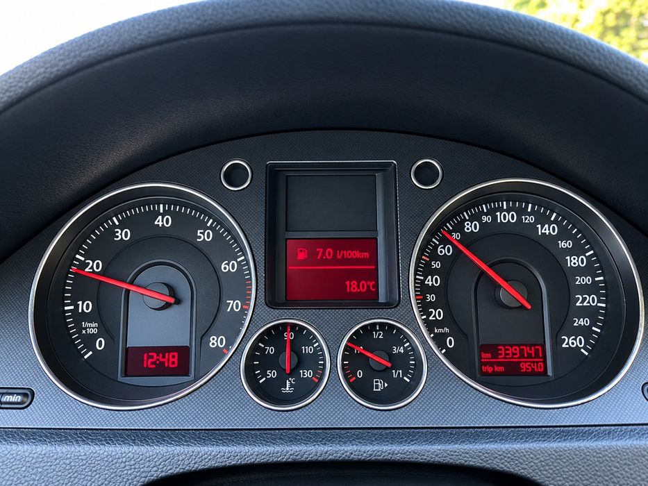 Volkswagen Passat 2006 benzină, 2.802 € — imagine 4