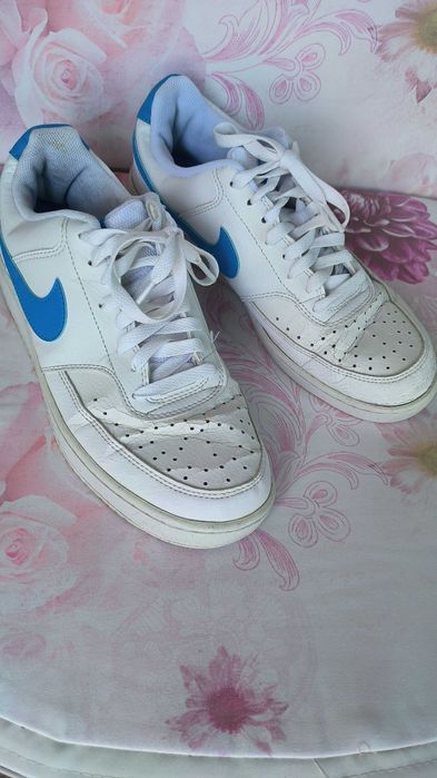 обувки Nike 42 номер