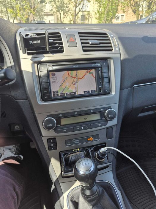 Toyota Avensis T27