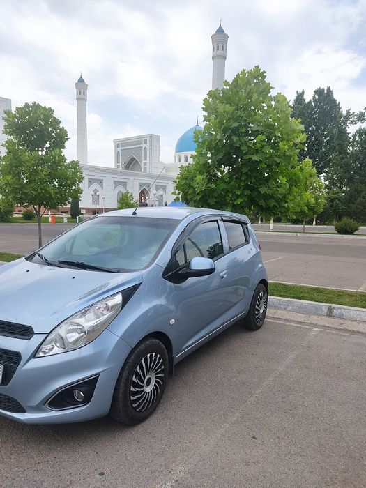 Spark sotiladi 4 pokaleniya metani bor