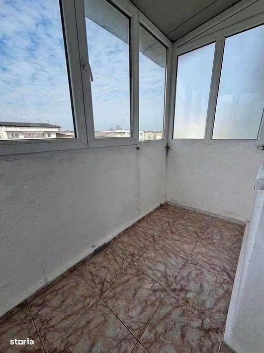 De vanzare apartament cu 2 camere si balcon, zona linistita 31000euro