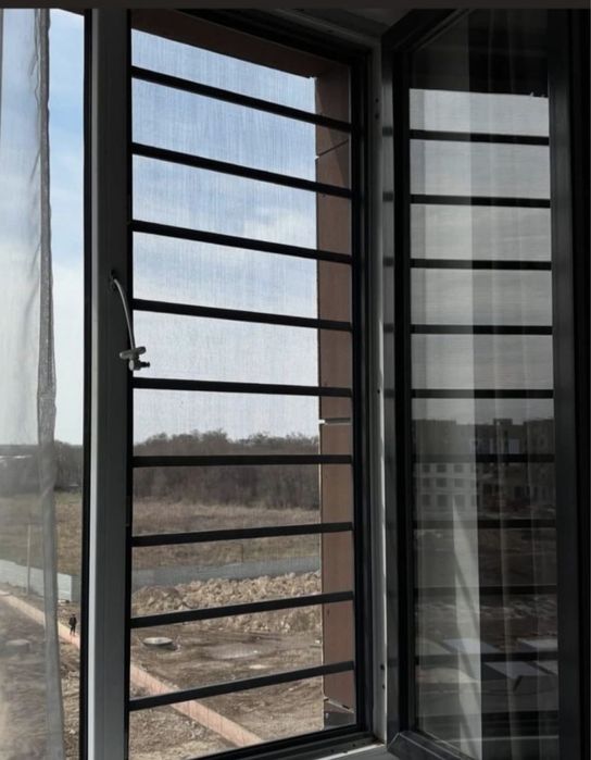 Маскитные сетки, решетки от выпадения детей