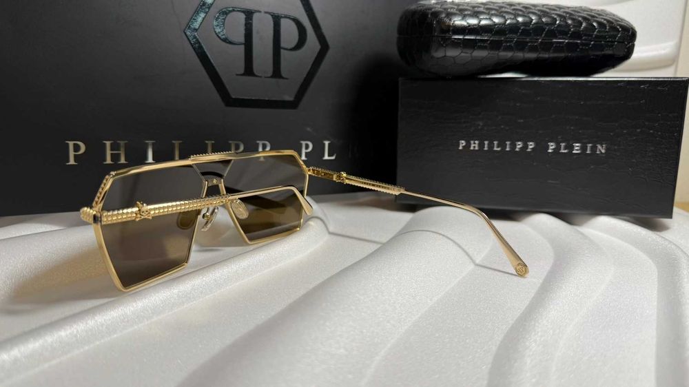 Philipp Plein 
Мъжки слънчеви очила SPP076V STUD 400G 66