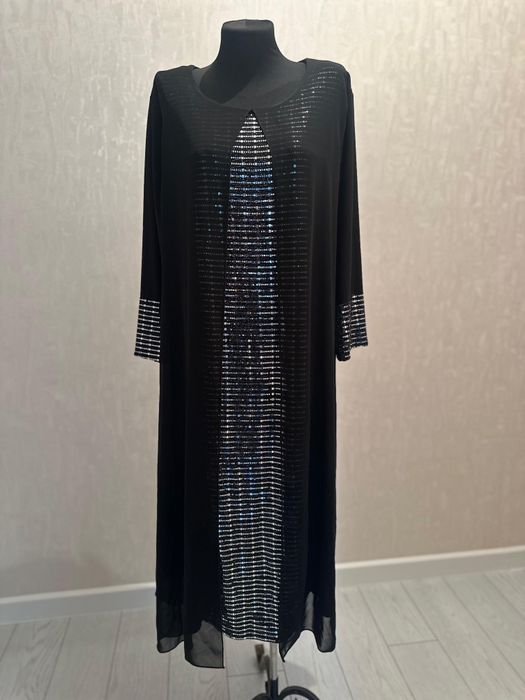 Продам платье. Размер 48-52