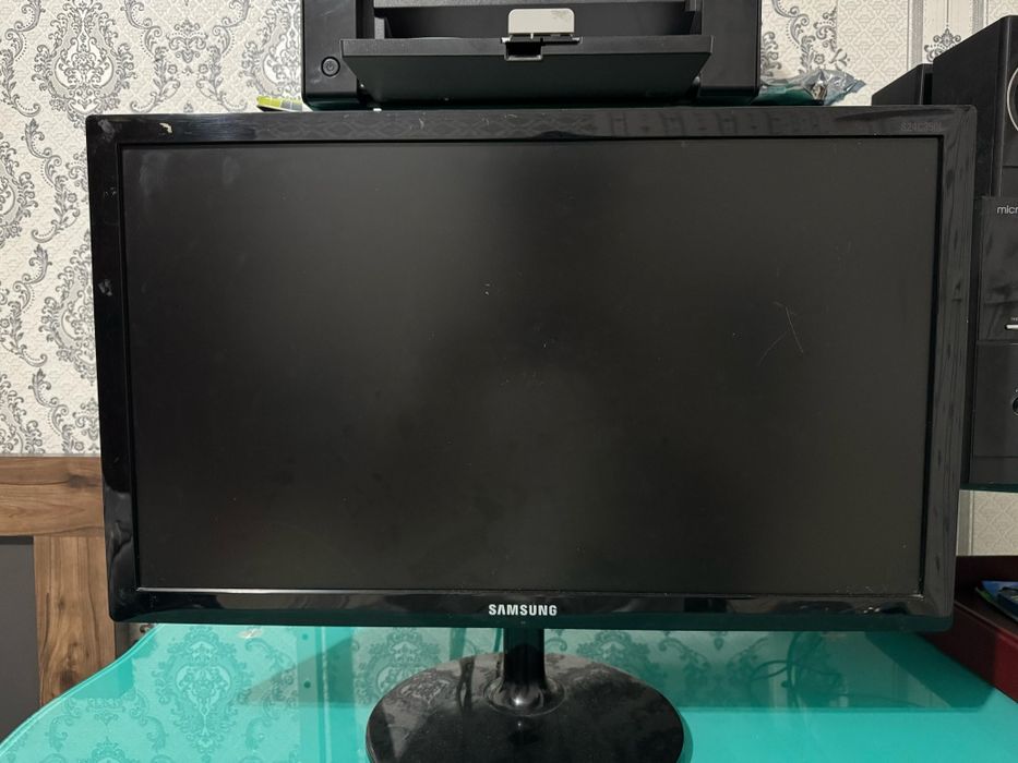 Срочно продам компьютер комплект