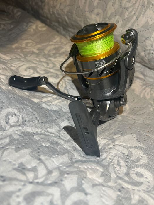 Макара Daiwa Crossfire 2500