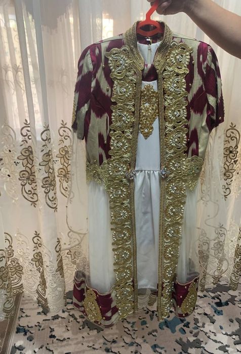 Ansanbil koylak sotiladi