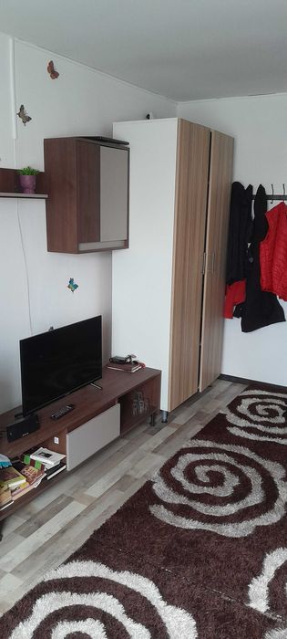 Proprietar vand garsoniera