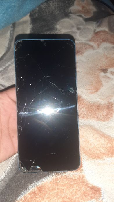 Vând xiaomi redmi note 12