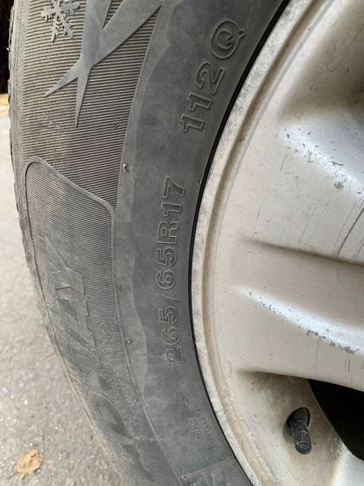 Продам комплект колес 5/150