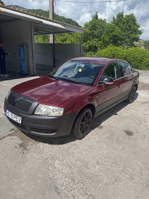 Skoda superb an fabricație 2003 motor 1.9 diesel
