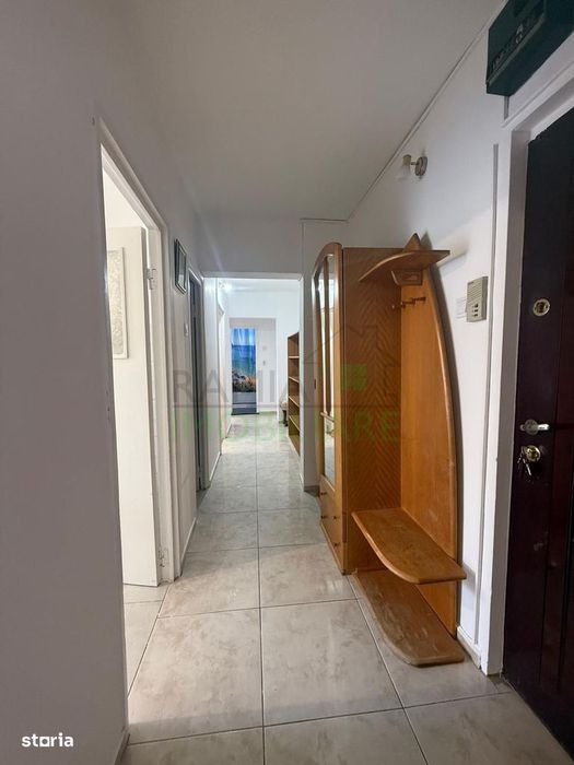 Apartament 3 Camere Decomandat, Etaj 1, Tractorul
