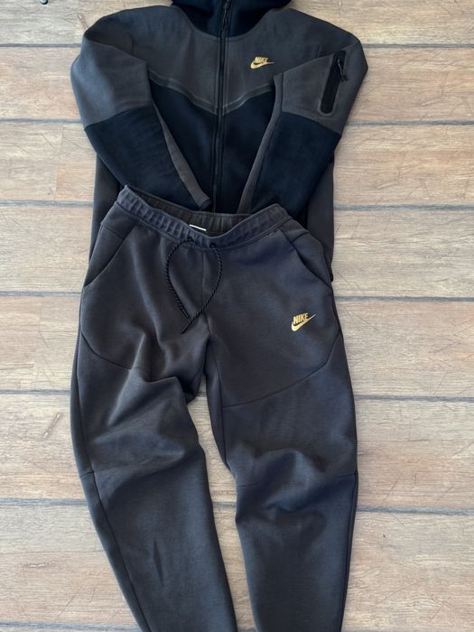 Nike tech fleece размер S