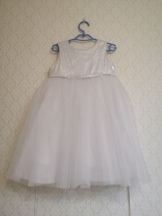 Платье детское нарядное