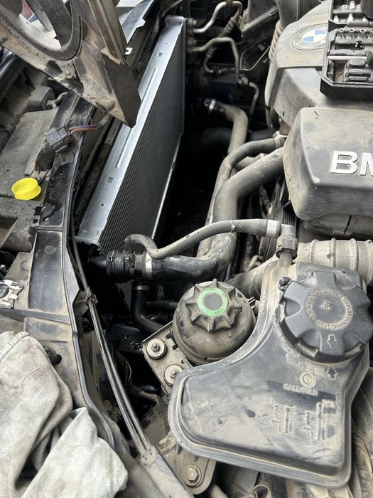 Vand sau Schimb Bmw X1 E84 2.0d 2010