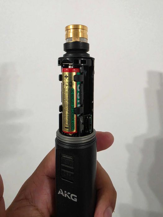 Microfon AKG C1000S
