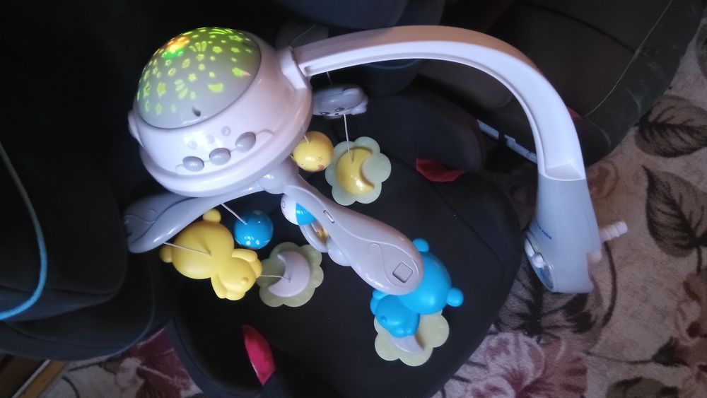 Музикална въртележка-прожектор Baby Mix