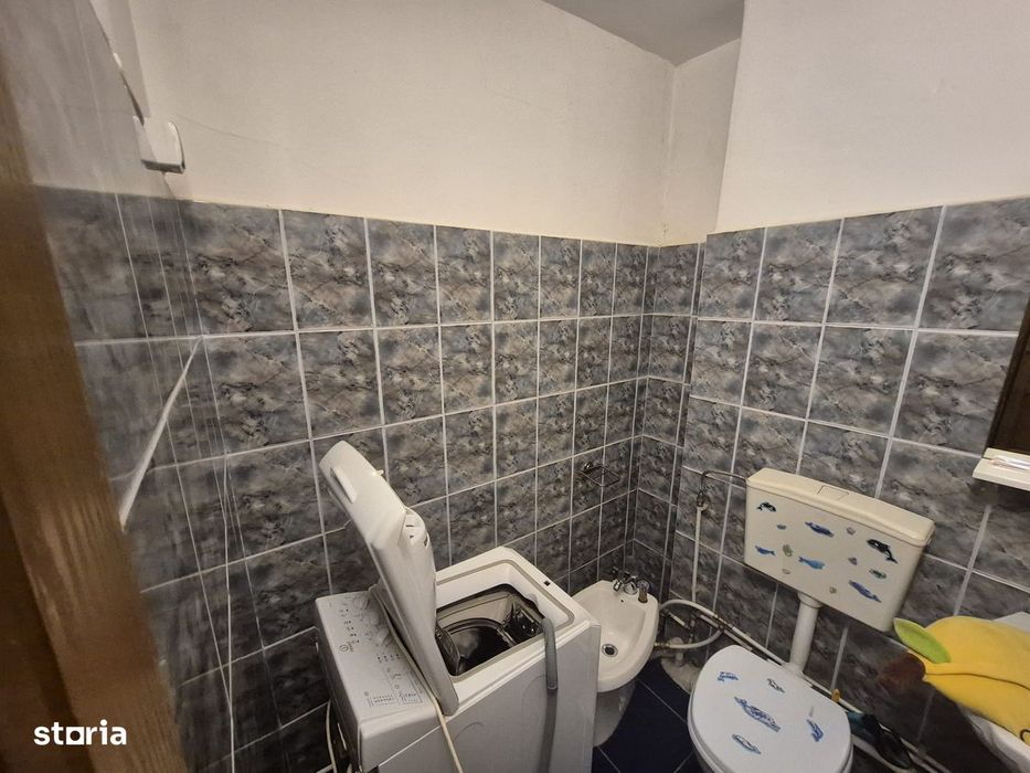 De Vânzare – Apartament cu 3 camere, zona Precista, Piatra Neamț