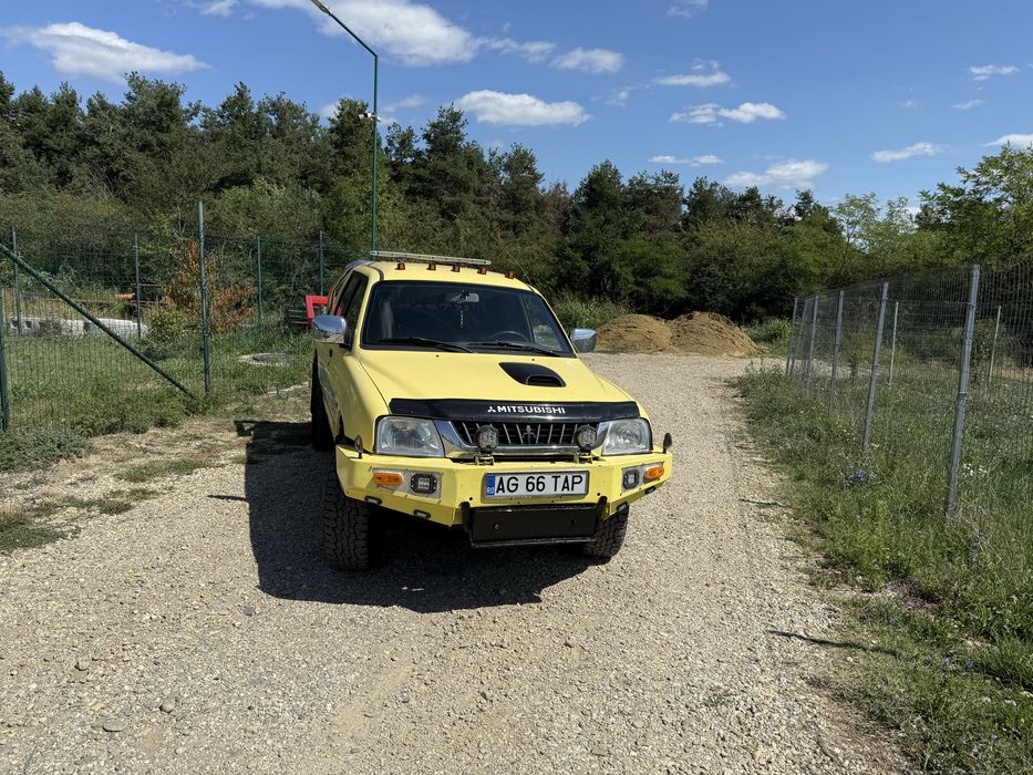 Mitsubishi Recuperator Auto sau schimb cu touareg dupa 2010