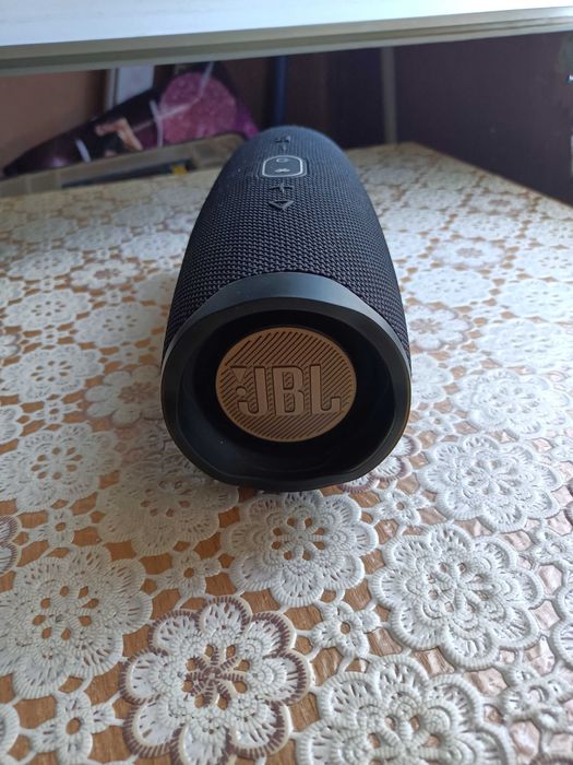 Тонколона JBL CHARGE4