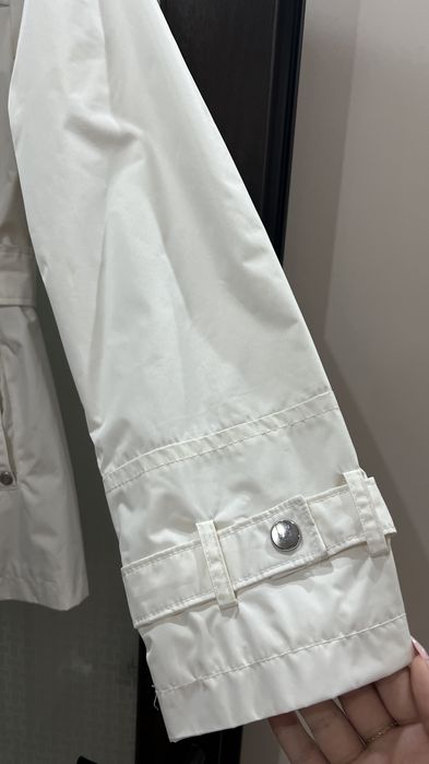 Geaca scurta impermeabila