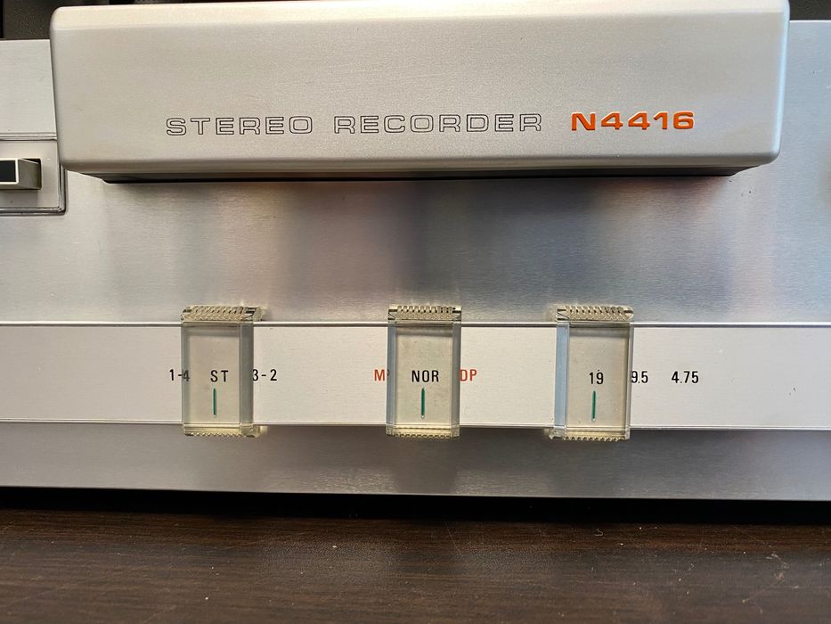 Vintage магнетофон Philips