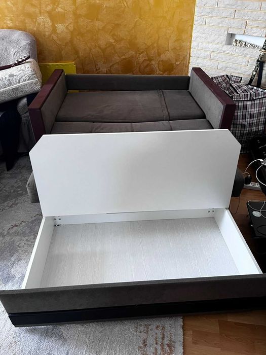 диван кровать б,у