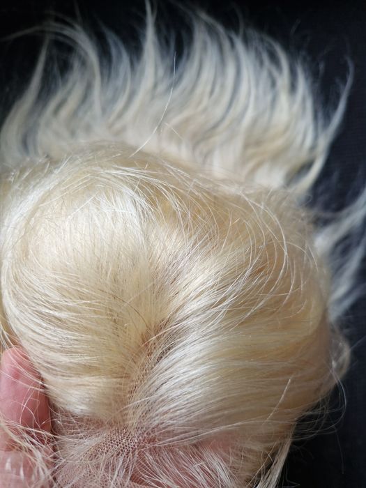 Peruca blonda 100% par uman natural  noua lace dantela bob lung