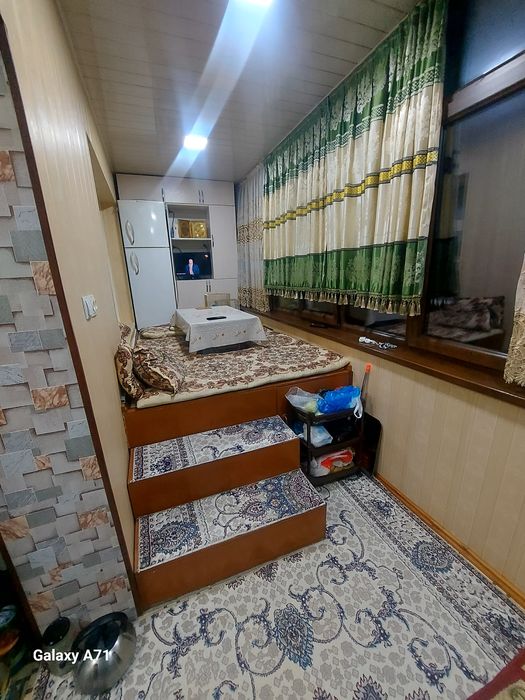 Uy sotiladi 4 xonali