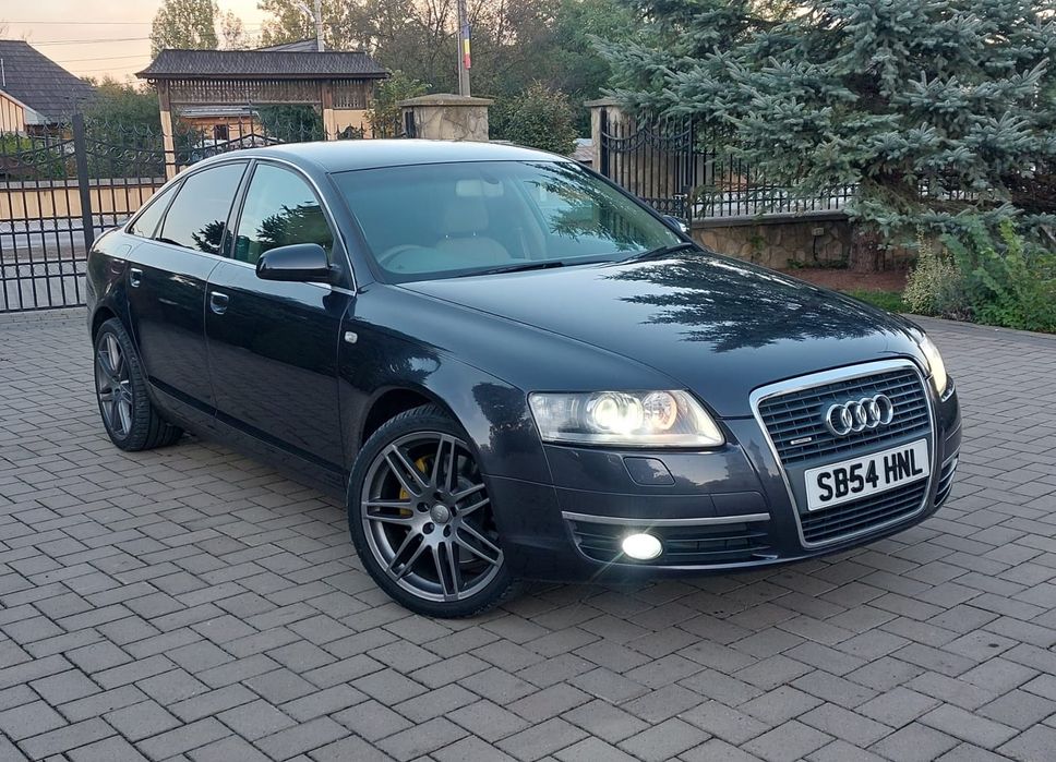 Audi A6 din 2007 motor 4.2 V8 Auto Quattro Volan pe dreapta Anglia