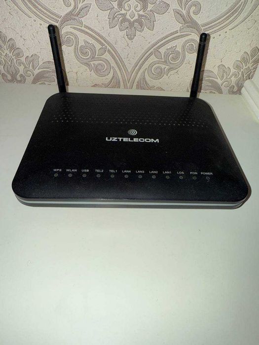 Cрочно продаётся Модем Huawei GPON HG8245 wifi uzonline Gpon (Роутер)