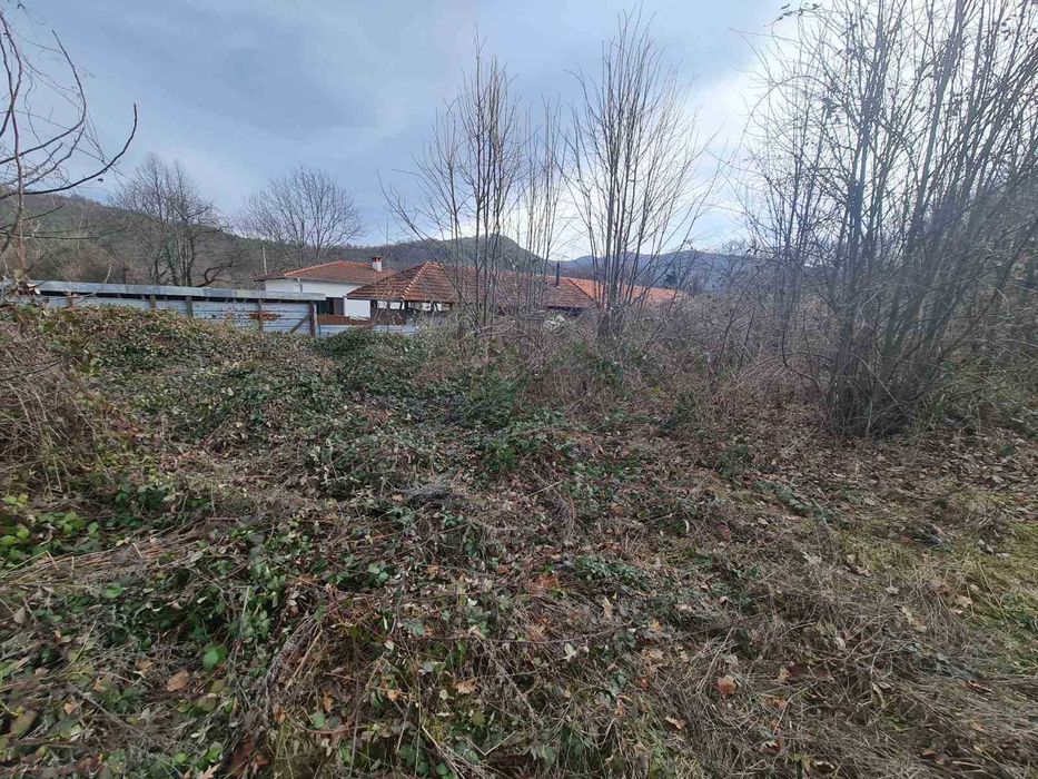 Продава се Парцел в с. Орешак, Област Ловеч - 1118 кв.м за 27 €/кв.м - Снимка #1