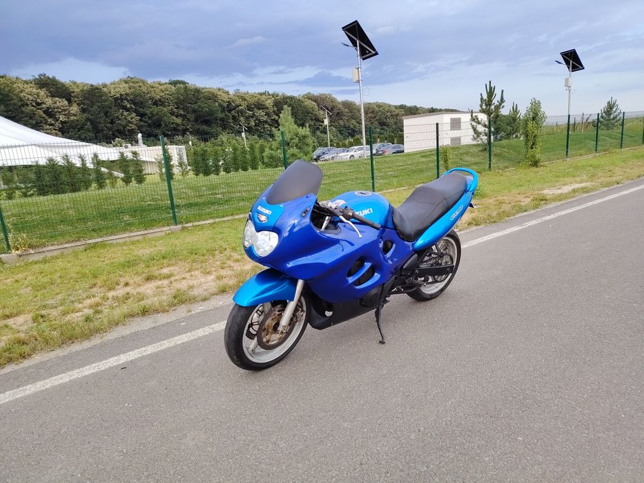 Vând Suzuki GSX-F 2001