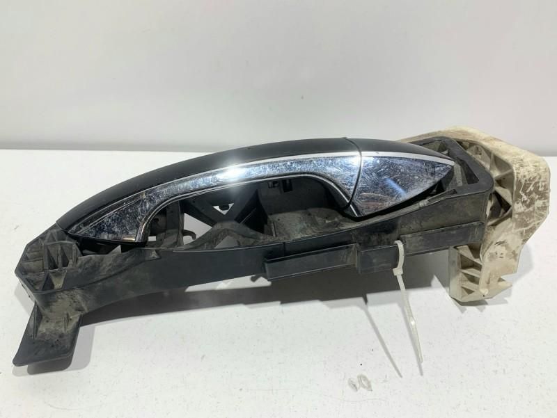 Maner usa dreapta fata Mercedes S-Class W221 a2217601234