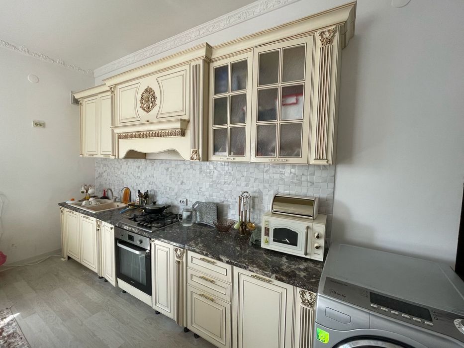 Мебель (кухонный, спальный)