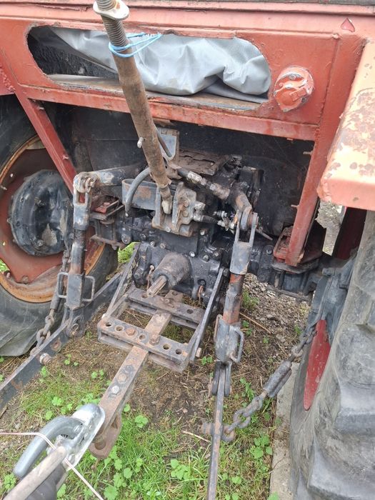 Tractor utb 445 cu cabina
