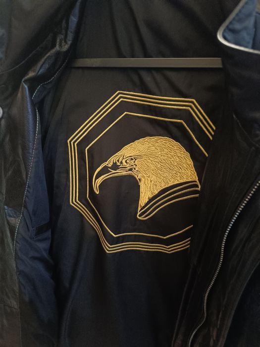 Продам куртку кожанный