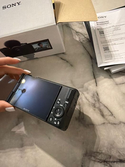 Vand camera digitala sony ZV-1F