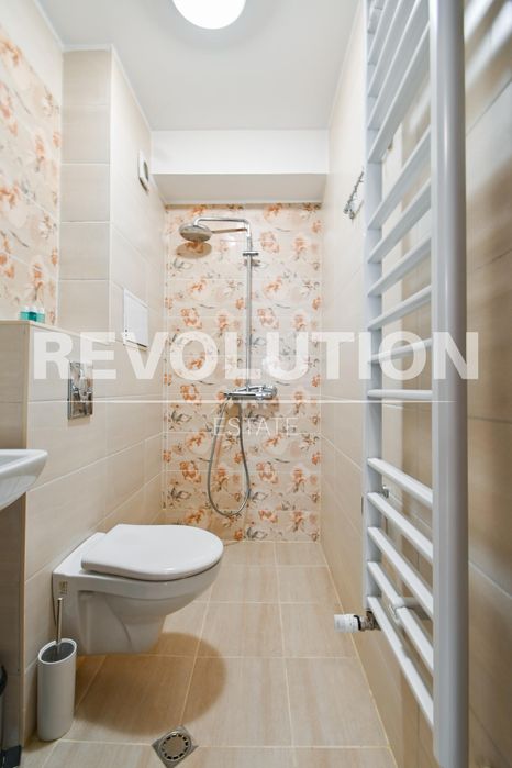 Дава се под наем Тристаен апартамент в София, Зона Б-19 - 108 кв.м за 897.6 € - Снимка #8