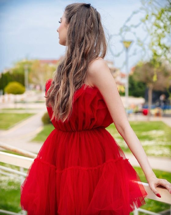 Loretti.    Рокля