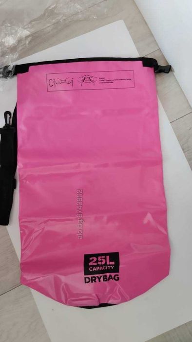 Водоустойчива раница Drybag в розов цвят 25 литра
