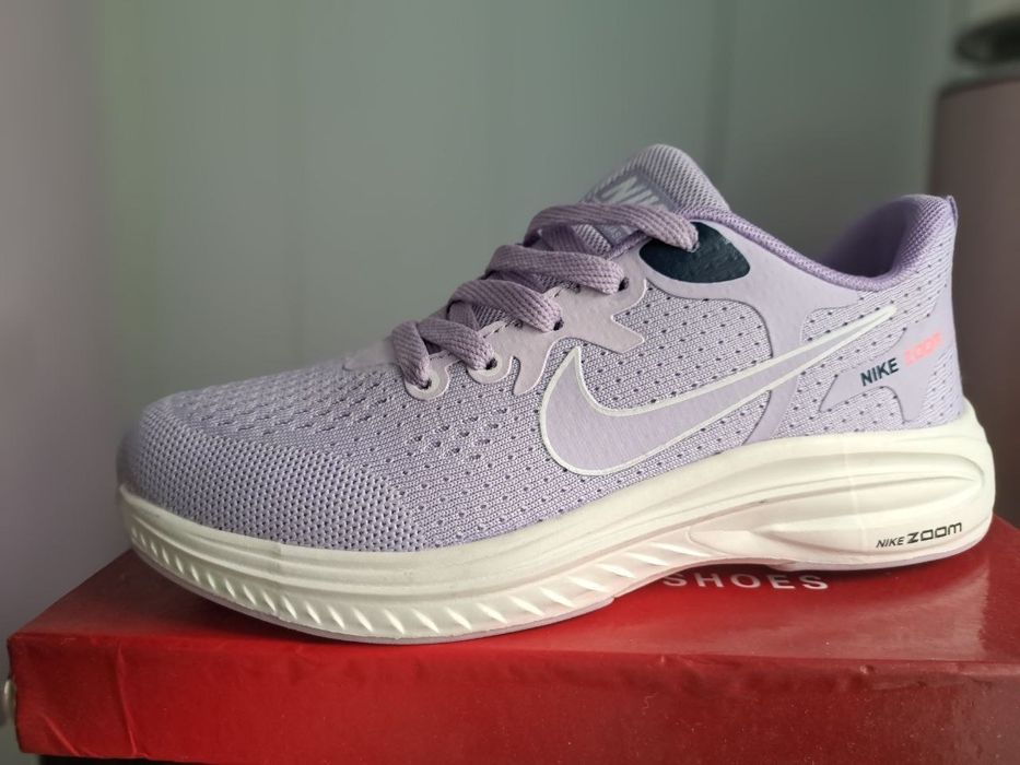 Кроссовки женские. Турция