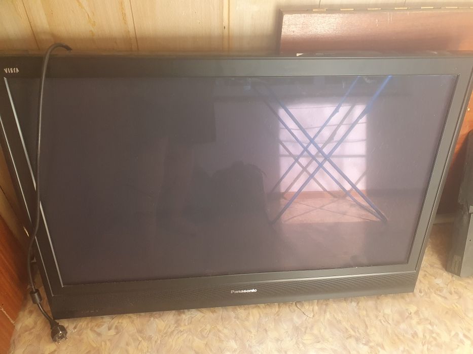 Телевизор продам