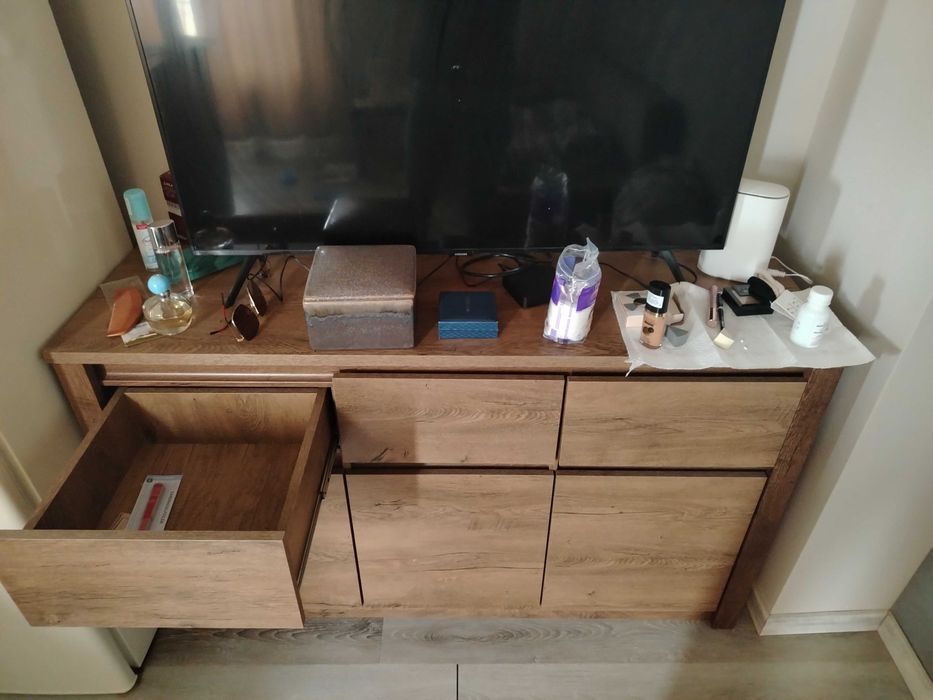 Бюфет VEDDE  дървен JYSK