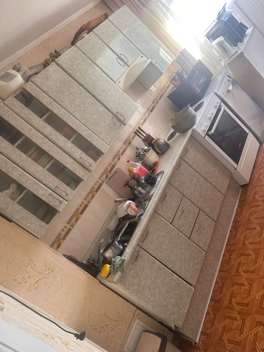 Продам кухню в нормальном состоянии