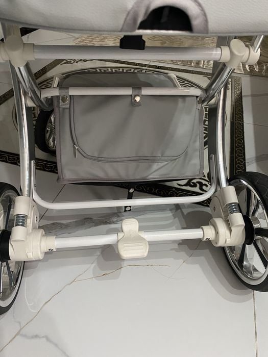 Aimile коляска в очень лучшем состоянии