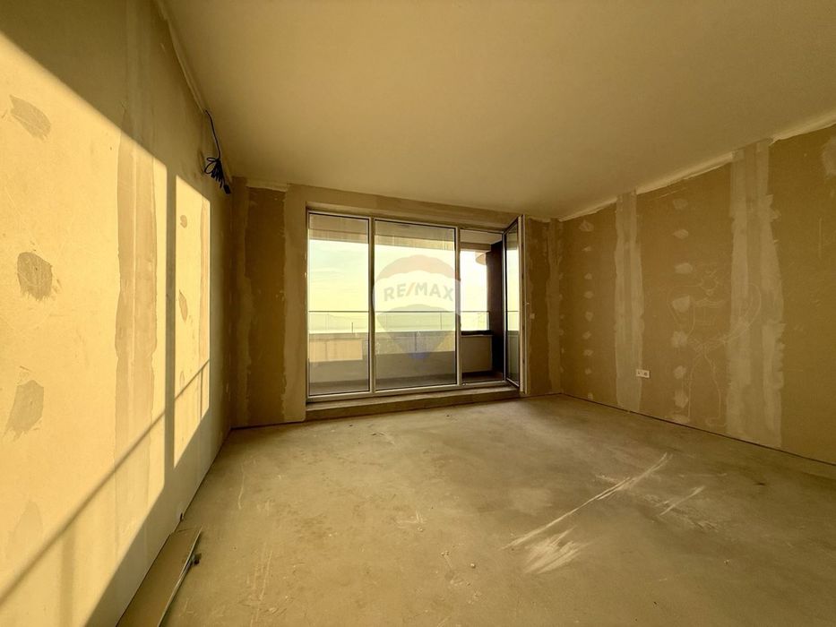 Продава се Двустаен апартамент в Варна, Трошево - 78 кв.м за 1144 €/кв.м - Снимка #2