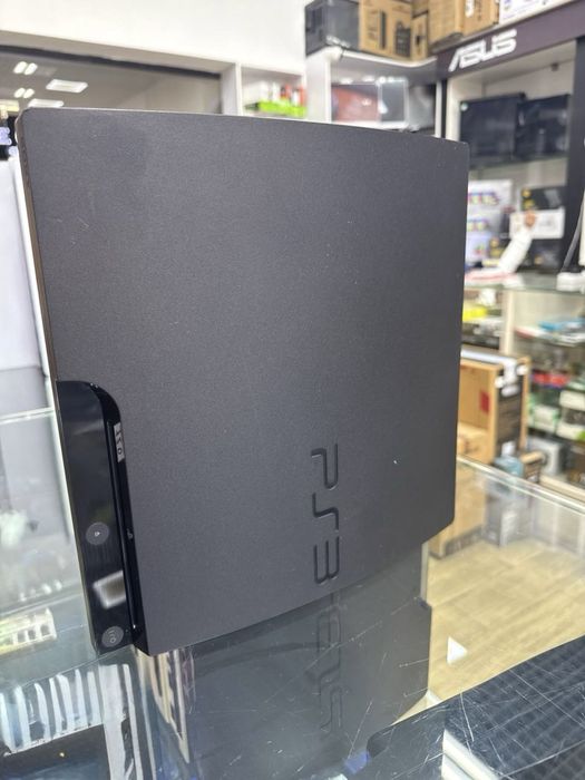 Playstation 3 slim  yevropa RASM REAL oyinlari yozlgan 2ta jostik
