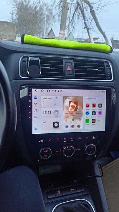 Navigatie GPS Android 15 Volkswagen Jetta 2011-2018 QLed DSP 4G Wifi